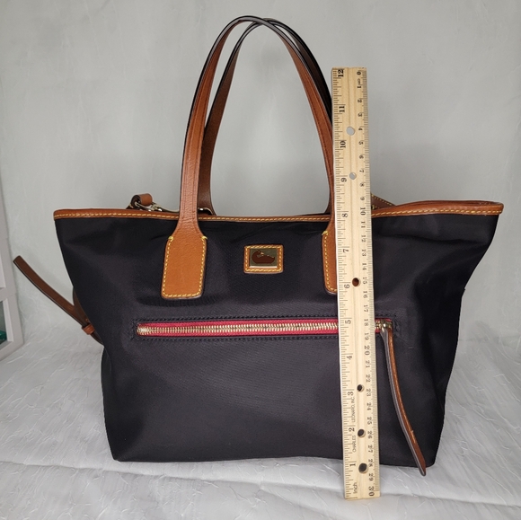 Dooney & Bourke Bag - Picture 6 of 6